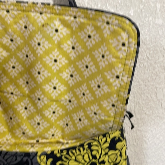 Vera Bradley Shoulder Bag - Picture 5 of 11